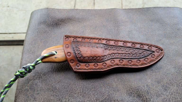 Hand Made Hunting Knife 4c