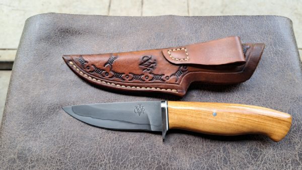 No.10 Narrow Tang Hunting Knife - Image 3