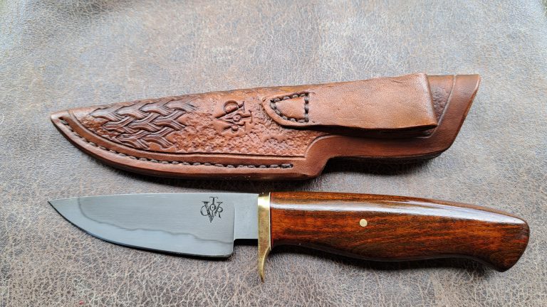 Hand Made Narrow Tang Hunting Knife