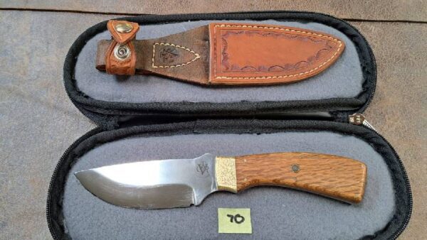 Handmade Hunter Knifeb